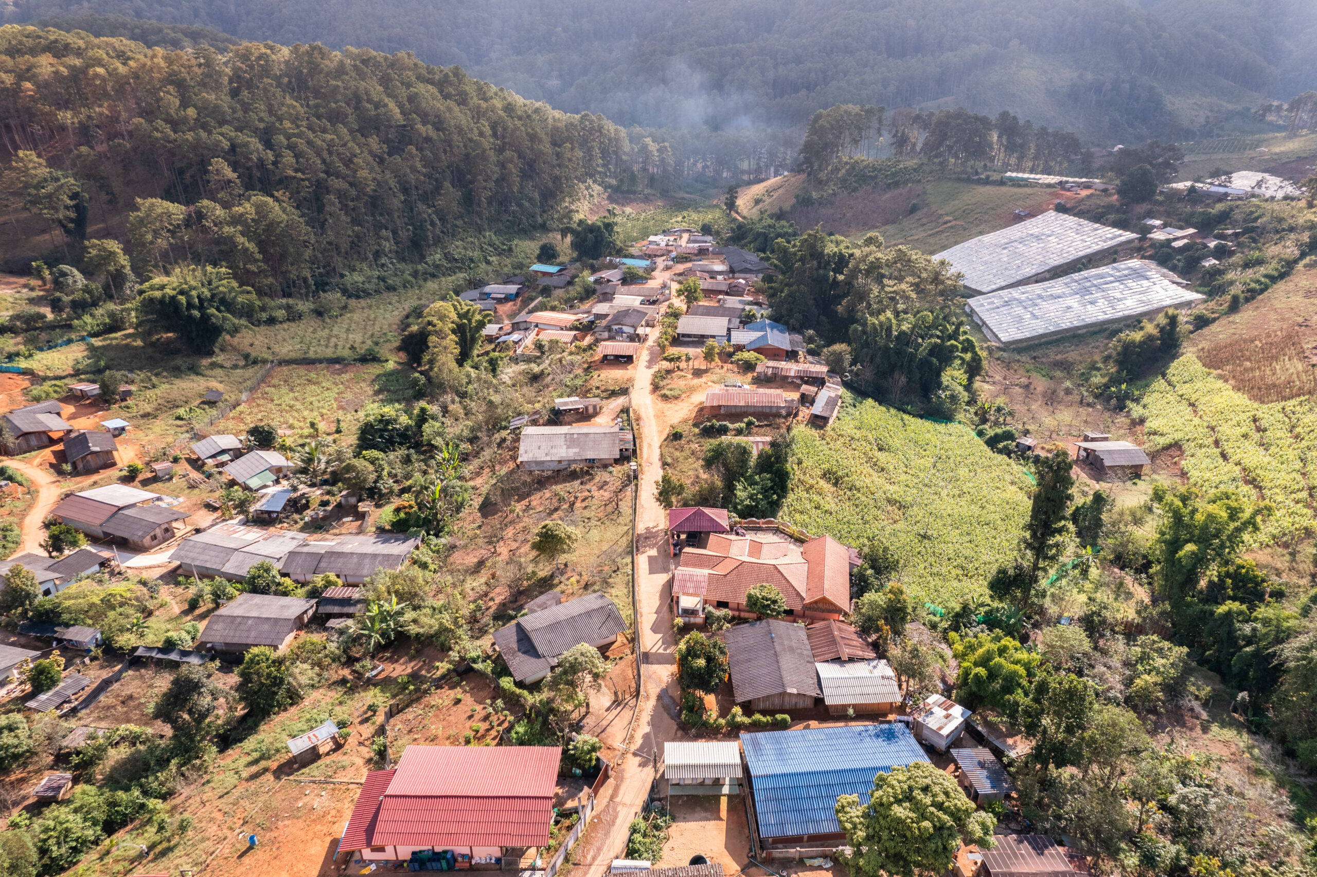 Equipo de condensación de agua atmosférica VitalWater en comunidad rural